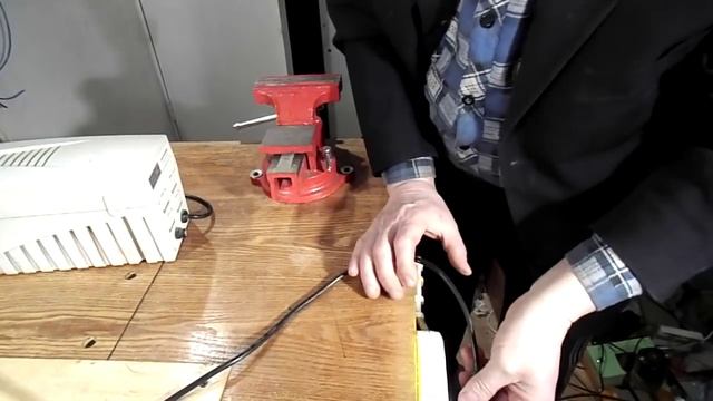 Ремонт ИБП (Источника Бесперебойного Питания) Как сделать ИБП компьютера . смотреть онлайн