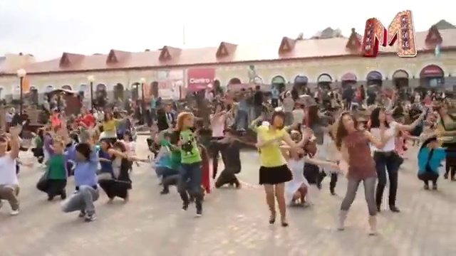 Танцевальный флешмоб, Уфа,  29 апреля