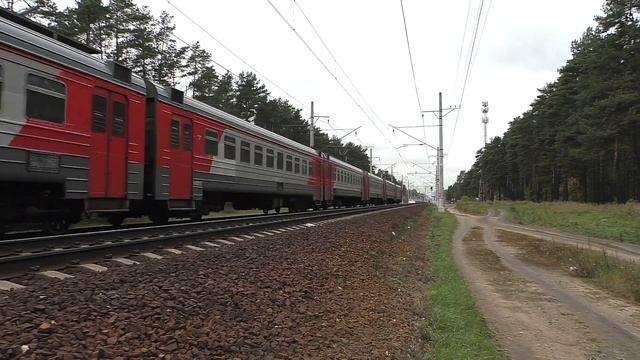 Электропоезд ЭД4М-0358 (ТЧ-4) пригородный поезд №6576 Москва - Купавна. смотреть онлайн