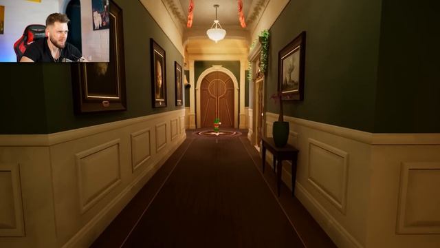 НОВОГОДНЙИ ПОБЕГ от МЛАДНЦА в ЖЕТОМ // The Baby In Yellow смотреть онлайн