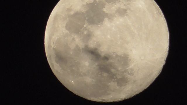 Review of Panasonic camcorder Mod: HC-V530 .Intelligent 90x Zoom Shooting Full Moon смотреть онлайн