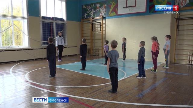 Смоленская школа №15 отметила 60-летие смотреть онлайн