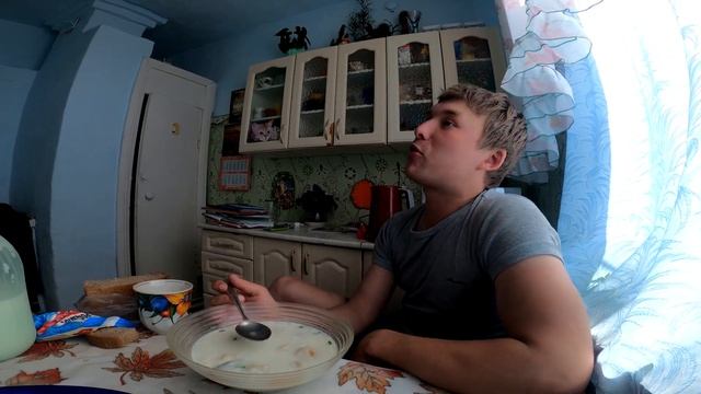 отдых в деревне !!! как мы с белкой ездили купаться смотреть онлайн