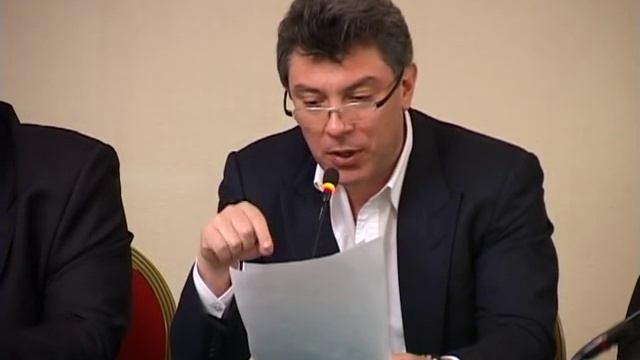 Лужков и Батурина уничтожают рынок строительства. смотреть онлайн