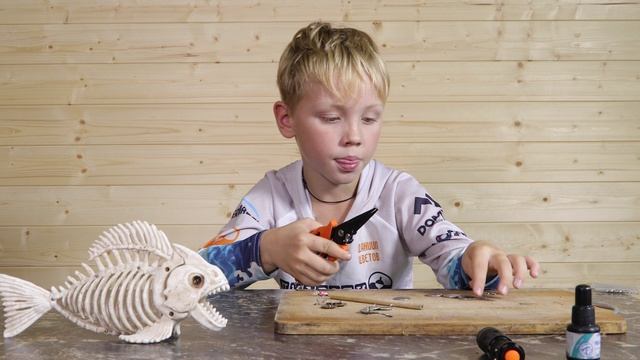 "КЛЁВОЕ ДЕТСТВО" Блесна из монет своими руками. смотреть онлайн