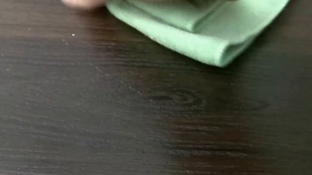 Как убрать царапины на ламинате.