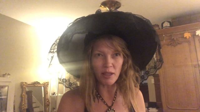 Weekly Energy Oracle Forecast | The New Timeline Begins ? Follow Your Heart’s True Desire смотреть онлайн