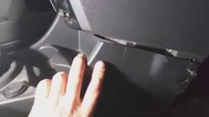 замена средней консоли рено логан от фазы 2