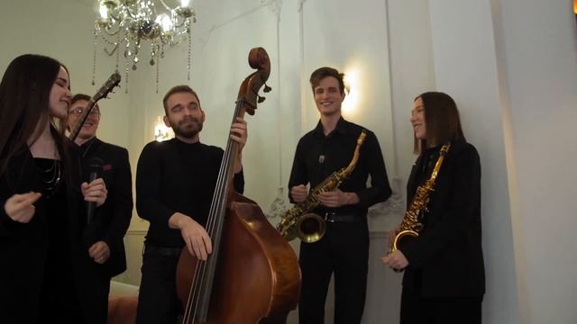 Самарский Диксиленд & Funny Birds Chorus Line Sweet Georgia Brown смотреть онлайн
