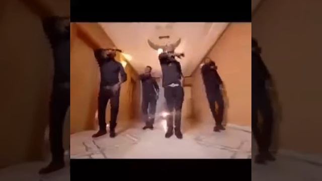 bonne Annee смотреть онлайн