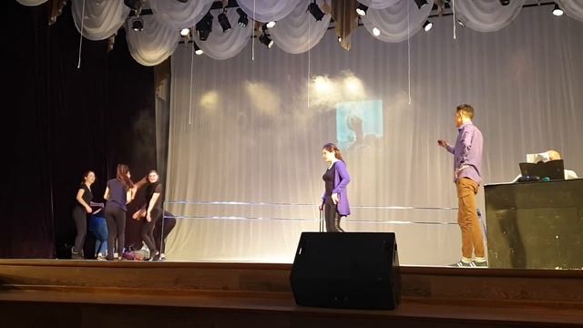 спектакль бию парие смотреть онлайн