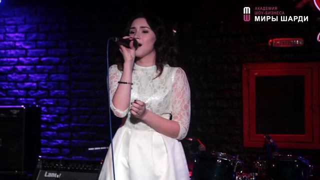 La vie en rose ★ Академия шоу-бизнеса Миры Шарди ★ (cover Алина Давлетханова) смотреть онлайн
