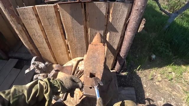 Строим дровяник 2 серия. Начинаем заниматься обшивкой и потолком. Жизнь в провинциальном посёлке. смотреть онлайн