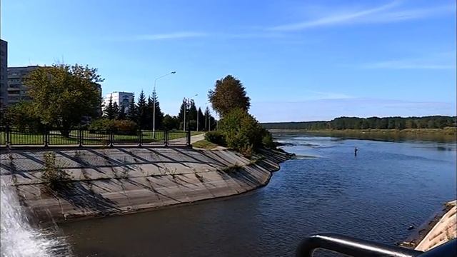 В городе состоится субботник. На набережной вырубят поросль ивы смотреть онлайн