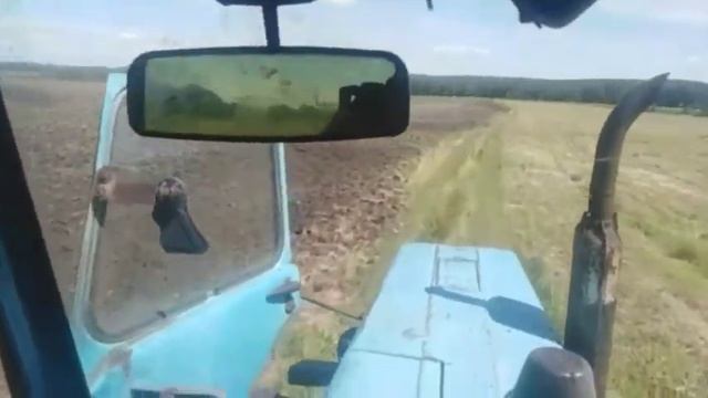 Гребем и вывозим сено смотреть онлайн