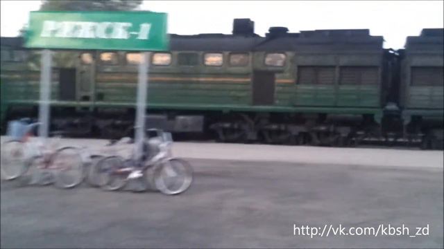 2ТЭ10У-0425 на станции Ряжск-1 смотреть онлайн