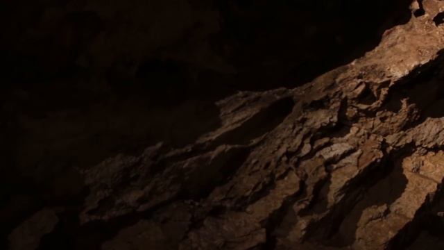 Новоафонская пещера. Абхазия (low light test) смотреть онлайн