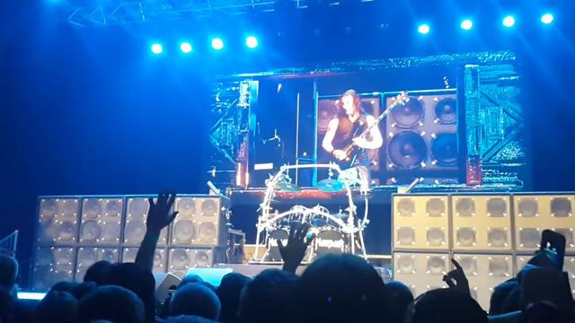 Manowar - Запил Джоуи Димайо (КСК Экспресс Ростов-на-Дону 2019) смотреть онлайн