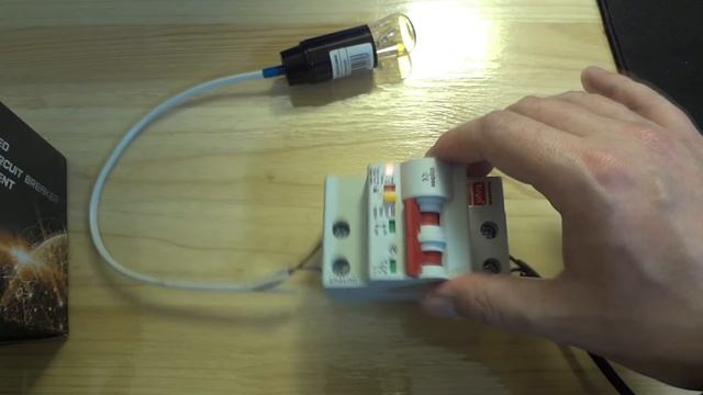 Автоматическое реле на 80A DIN Tuya ZigBee смотреть онлайн