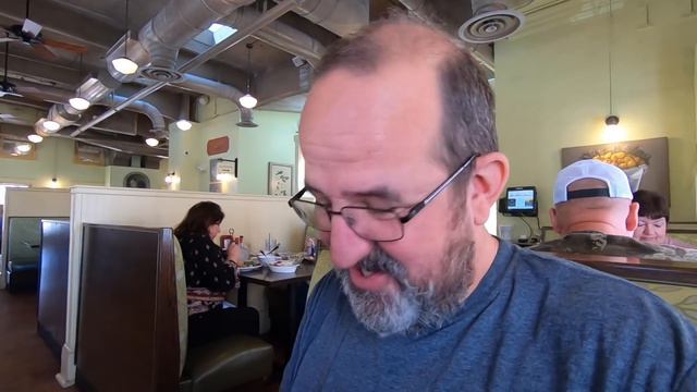 WHAT IS SAVANNAH GEORGIA REALLY LIKE? Van life USA Road Trip смотреть онлайн