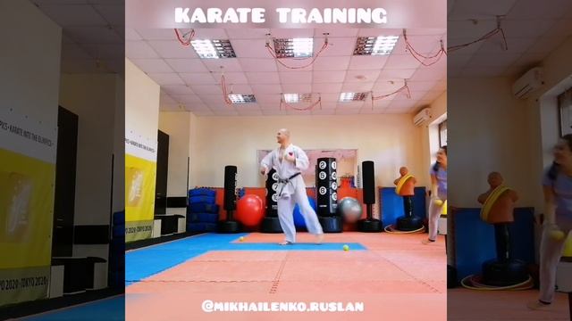 Развивающие упражнения в каратэ. Karate training. смотреть онлайн