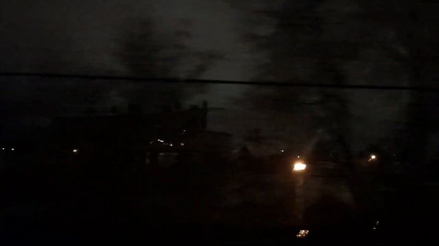 Отъезд с жд вокзала вид из окна поезда воронежский пейзаж ночного города Воронежа, ночью зимой смотреть онлайн