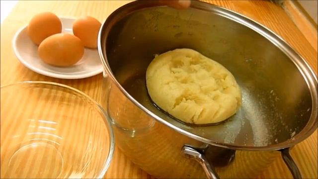 КАК ПРИГОТОВИТЬ ЭКЛЕРЫ ЗАВАРНЫЕ ПИРОЖНЫЕ ПРОФИТРОЛИ смотреть онлайн