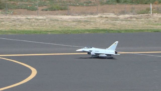 EF-2000 Eurofighter FreeWing | Flight Review | EDF Fighter Jet смотреть онлайн
