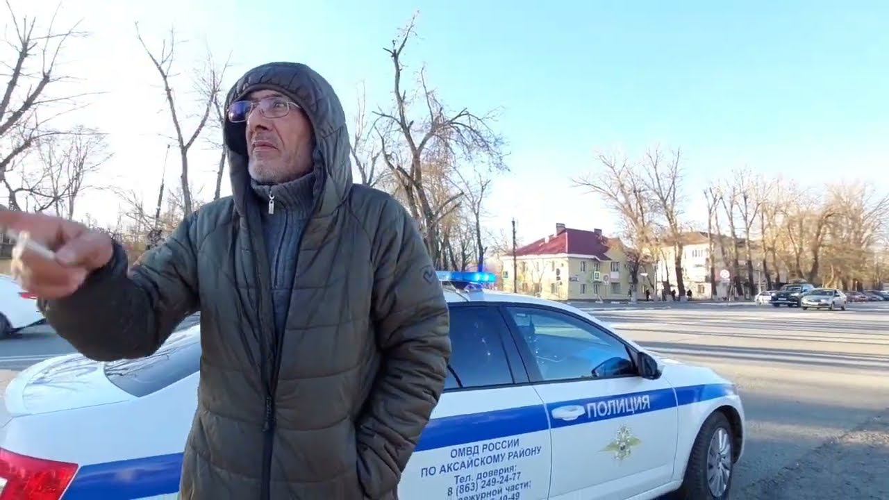 Бомбила рецидивист из Армении получает штраф за пешеходник. Разгон знаменитых местных бомбил. смотреть онлайн