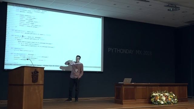 PythonDay México 2018 - Un sencillo servidor websocket con tornado смотреть онлайн