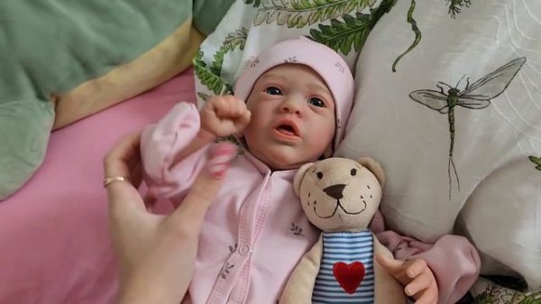 VLOG:Наш день с Миюшей!Вводим прикорм!/Roleplay