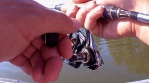 Летняя ловля судака на джиг с лодки