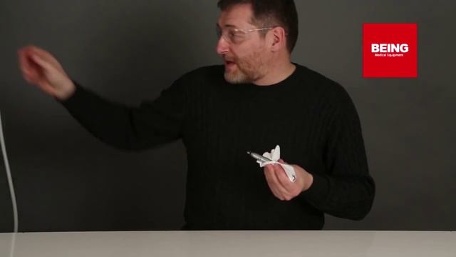 Стоматологу. Смазка инструментов (наконечников) во время работы. смотреть онлайн