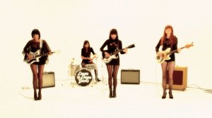 DUM DUM GIRLS BEDROOM EYES (OFFICIAL VIDEO)