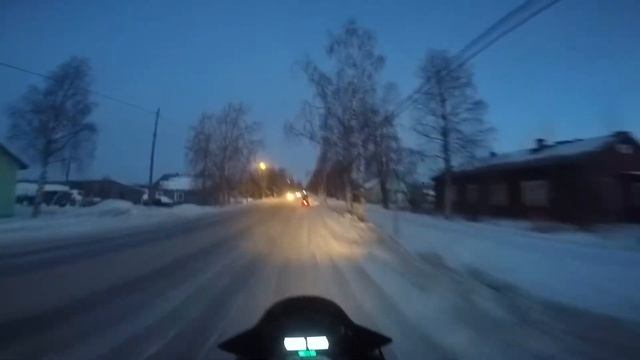 Kalevala city on snowmobile смотреть онлайн