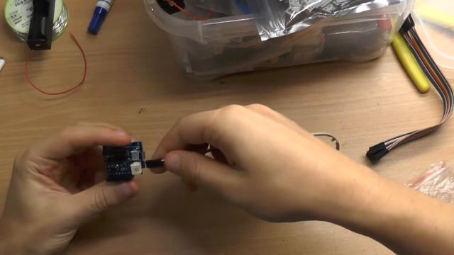 WeMos lithium battery shield (ESP8266) смотреть онлайн