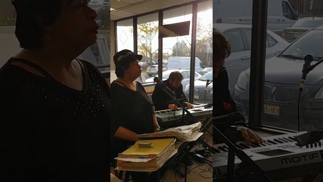 Jean Rawls video of Pat Tandy & Alan Gerber "Still We Rise Art Exhibit by Claudette Lanneaux Akiko смотреть онлайн