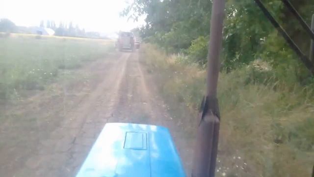 Еду на базу трактор МТЗ 82.1 с бочкой 3 тонн смотреть онлайн