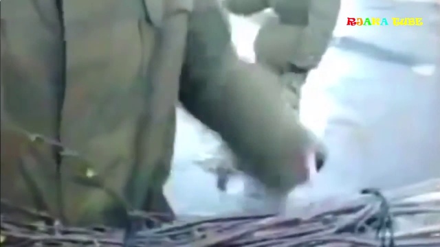 Армейские приколы. Стрелять всех научат. смотреть онлайн