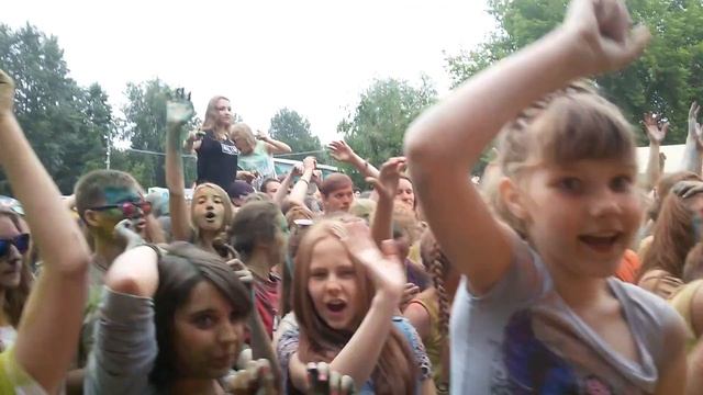 Холи дэй фест в Центральном парке (12.06.2015) смотреть онлайн