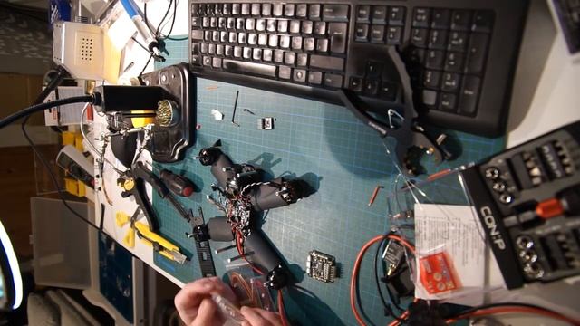 Quadcopter build timelapse QAV 210 Clone Crazy Pony смотреть онлайн