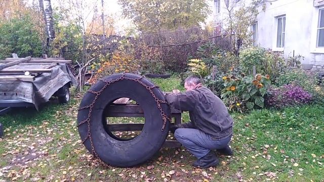 Как одеть цепи противоскольжения на колеса грузовика! Обзор моих цепей! смотреть онлайн