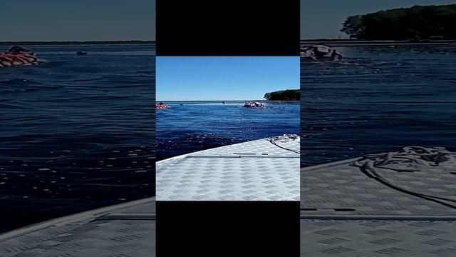 Соревнования по гребле на лодках дракон
25.05.2024 г. Десногорск