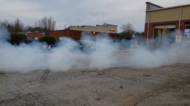 Crown Victoria burnout Marty tuned смотреть онлайн