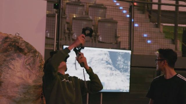 Somewhere Else x Adidas: Delicatessen VR (Trailer) смотреть онлайн