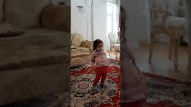 Koka new hind song children dance. Ayan reqs hind 2020. Индийские танцы дети. Аян танцует. смотреть онлайн