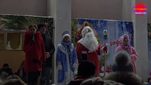 Зажжение огней на ёлке Росляково 2019 смотреть онлайн