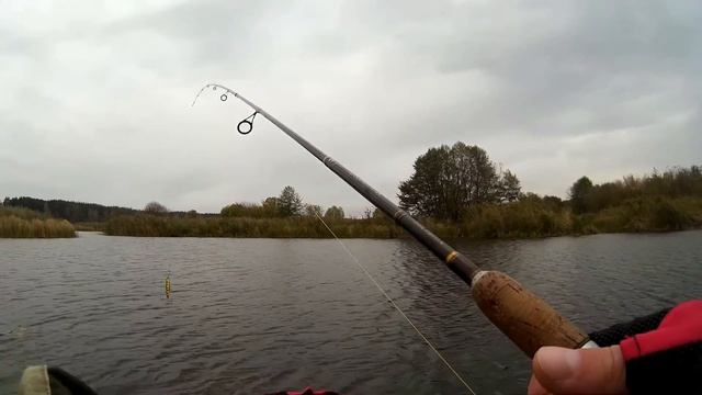 Рыбалка на реке Усманка 08.10.2016г. смотреть онлайн