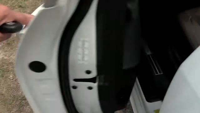 2012 Hyundai Genesis 3.8, Detailed Walkaround смотреть онлайн