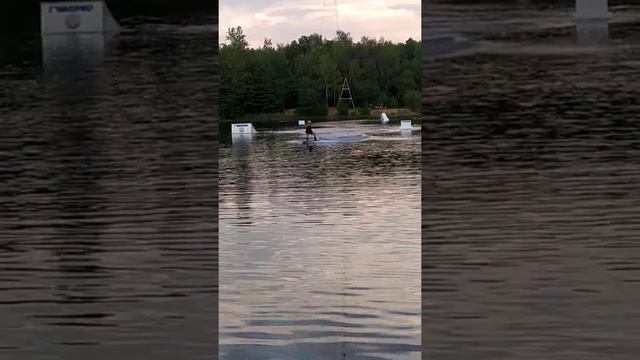 Нужно скачать смотреть онлайн